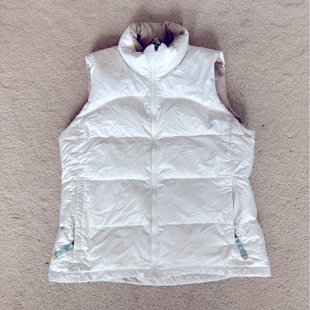 White north face puffer vest